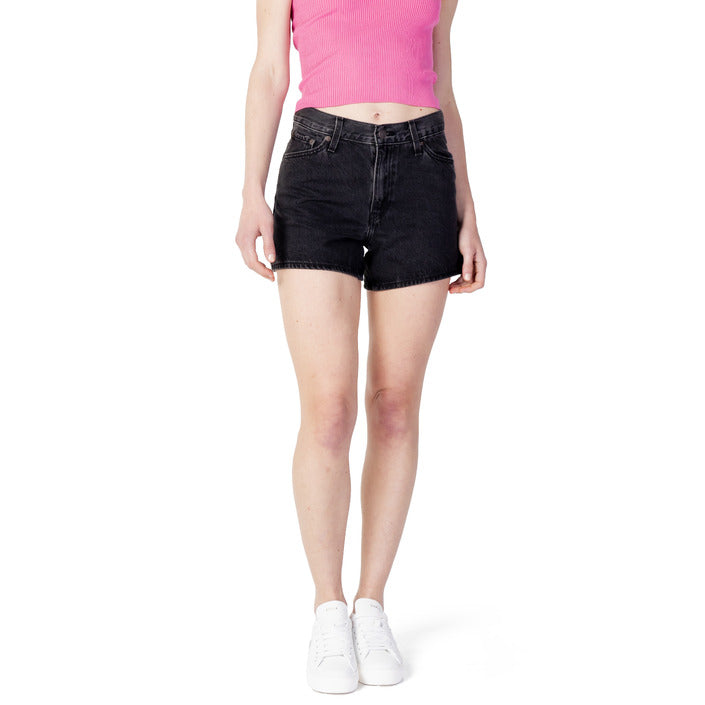 Levi`s Zwart Shorts Dames