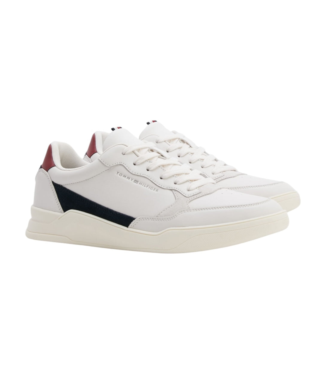 Tommy Hilfiger chique witte sneakers met contrasterende accenten