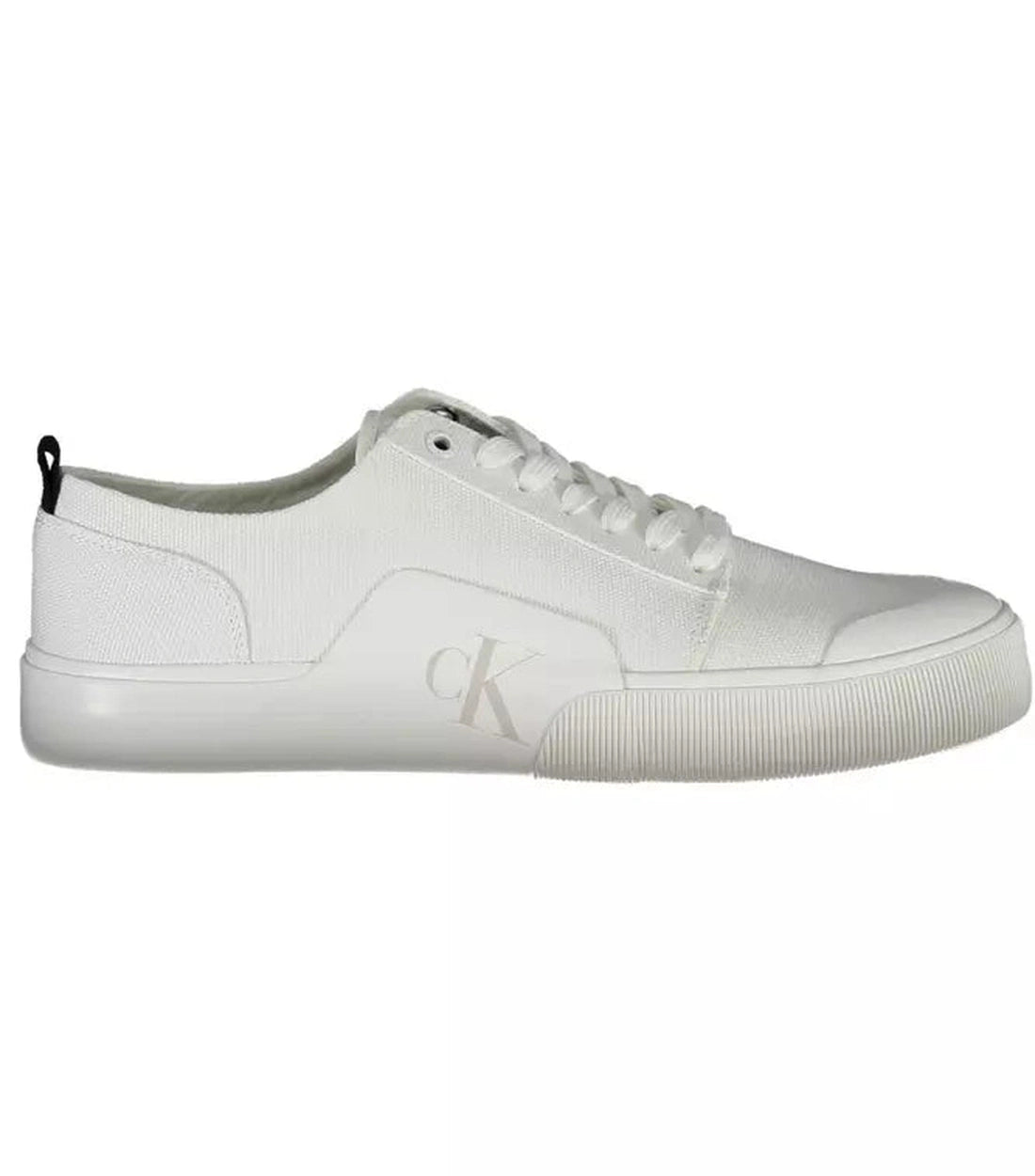 Calvin Klein Eco-Concious Witte Sneakers Met Kenmerkende Stijl