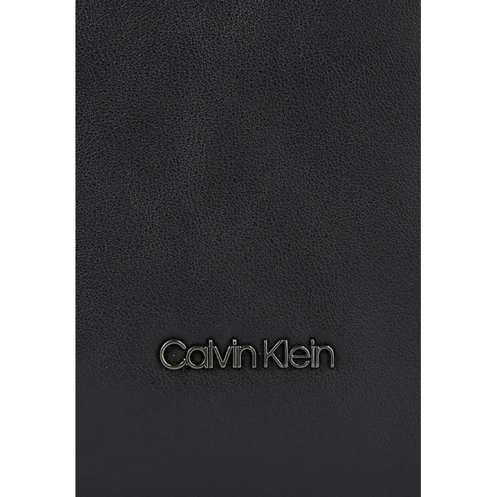 Calvin Klein LOGOTO NEGRO BOLSA CROSSBOLY CON PERFIL SLIM