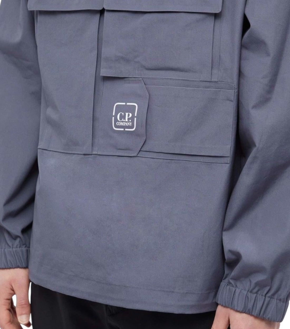 C.P. Company Metropolis Tech Patch Pop Over Anorak in Ombre Blue