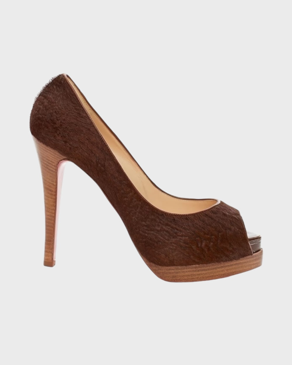 Christian Louboutin Leather Pump Bruin