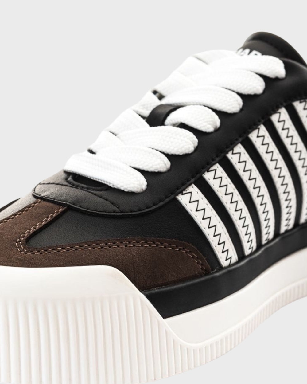 Dsquared2 Zwart / Bruin Sneakers