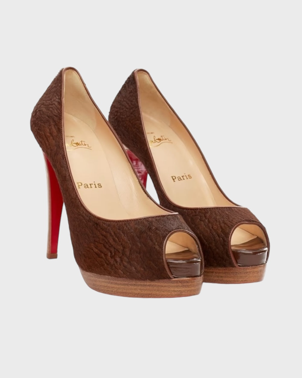 Christian Louboutin Leather Pump Bruin