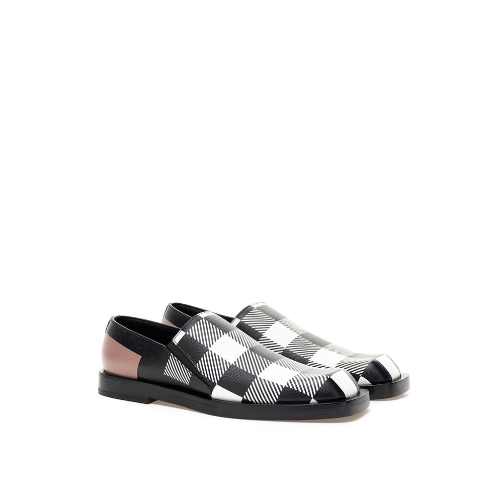 Burberry Zwart Wit Leren Loafers